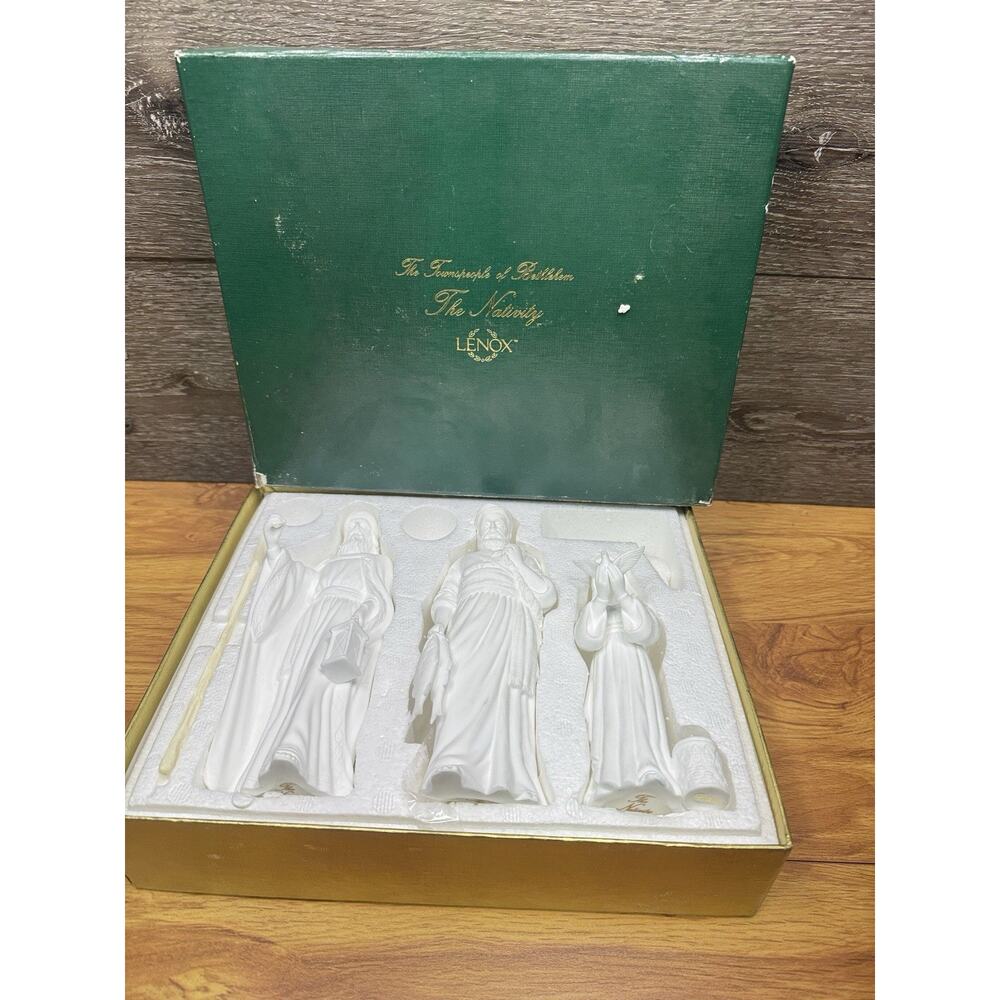 1991 Lenox The Nativity Townspeople of Bethlehem 4-Piece Set White Bone China